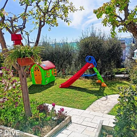 Ostra B&B Le Dive المظهر الخارجي الصورة